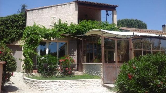 Gite L'Annexe Villelaure Buitenkant foto