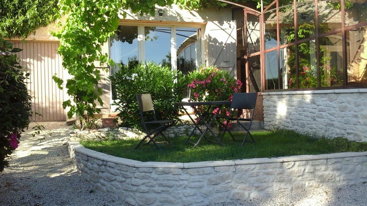 Gite L'Annexe Villelaure Buitenkant foto