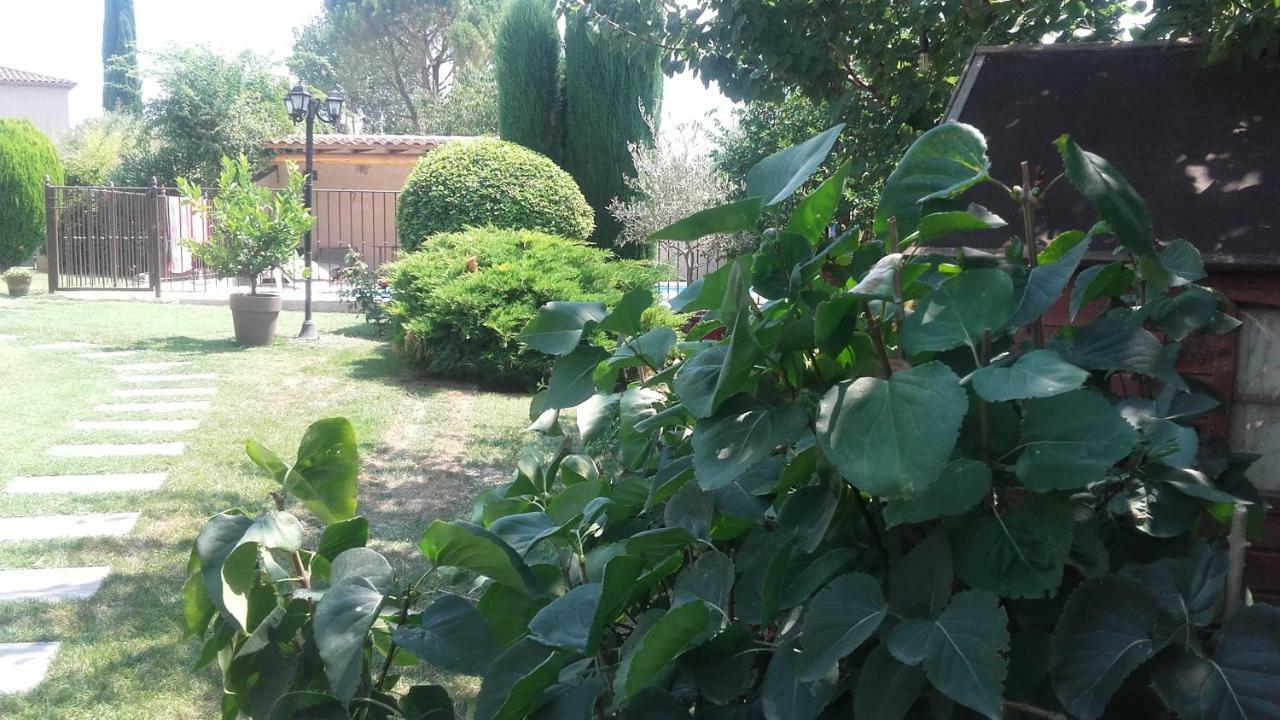 Gite L'Annexe Villelaure Buitenkant foto